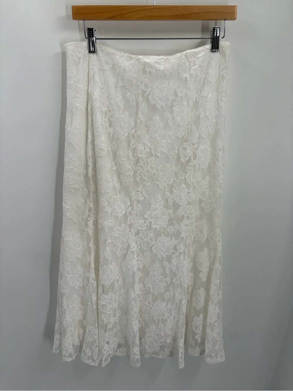 Astr‎ The Label | Off White | Lace MIDI  Skirt